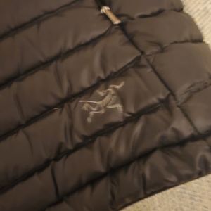 Black, light weight women's Arcteryx vest